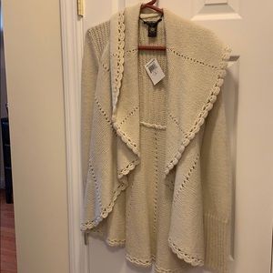 SALE 🔥 Lucky Brand Sweater